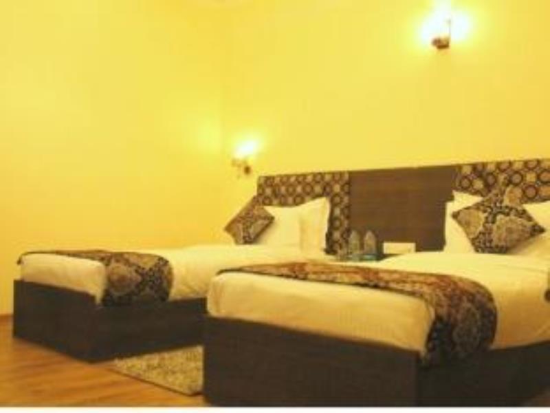 Palette - Solar Residency Hotel Srinagar  Bagian luar foto